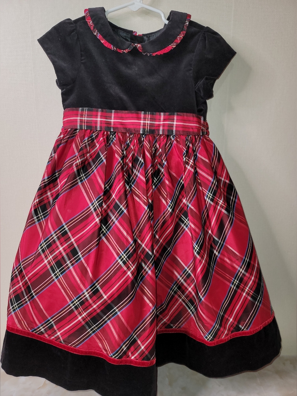 Girls 4 Talbots Christmas Dress